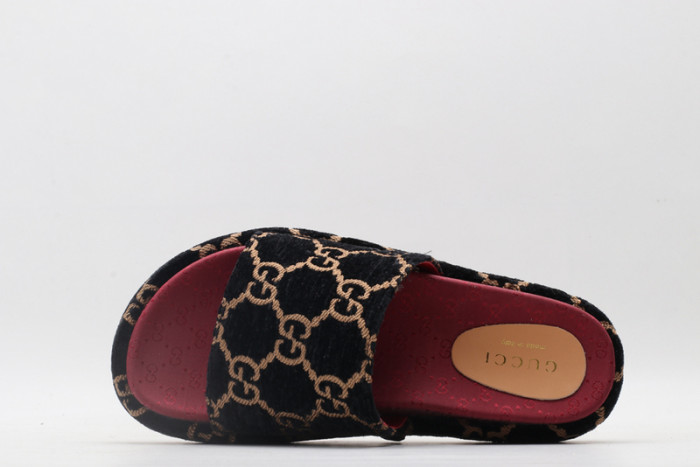 guc sandal