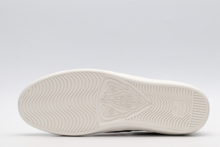 gi ace embroidered low-top sneaker 043003