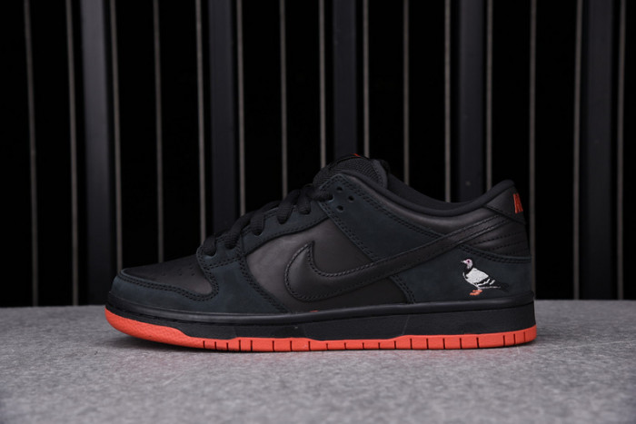 nike sb dunk low black pigeon - 883232-008