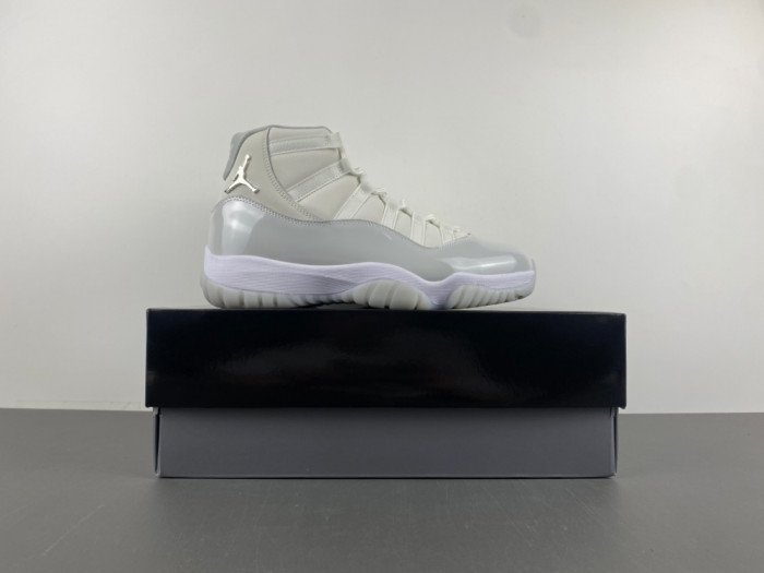 Air Jordan 11 “Grand Finale” (Sail) AR0715-110