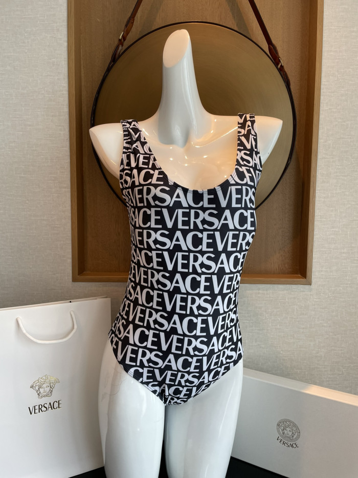 versa swimsuit