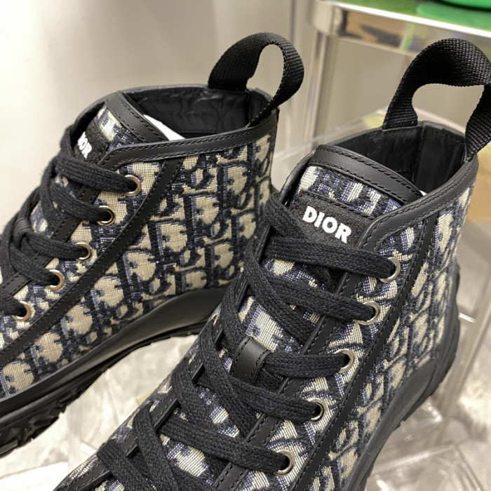 dr b28 high-top sneakers
