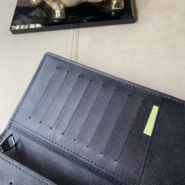 LOUI VUITTO WALLET 19×10×2CM