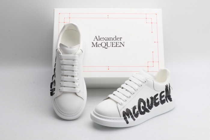 alex mcqu sneakers