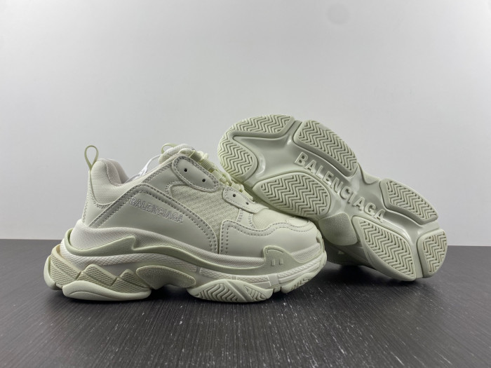bl triple s trainers sneakers 22100611