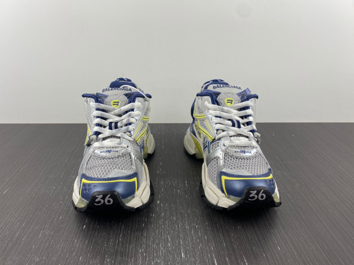 bl runner trainers sneakers