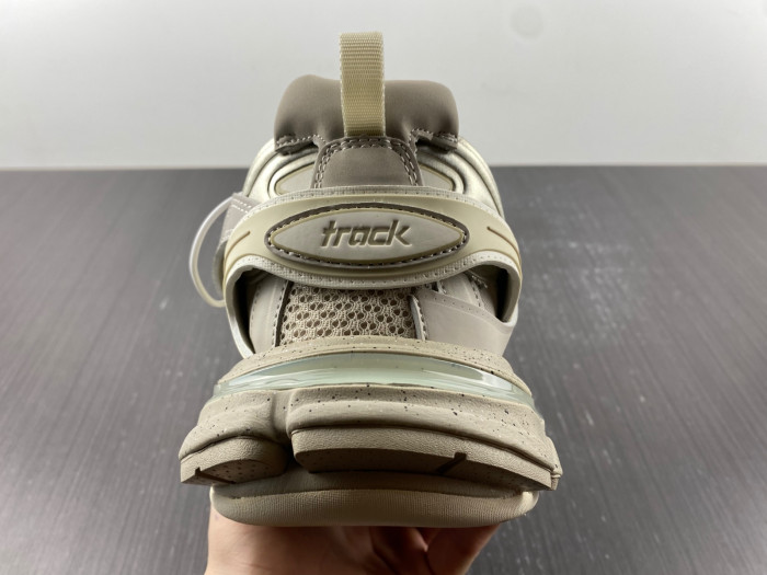 bl track trainers sneaker