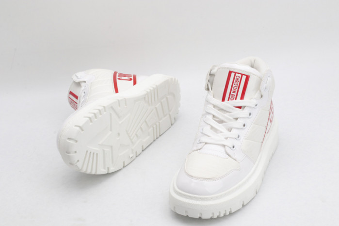 dr trainer sneaker