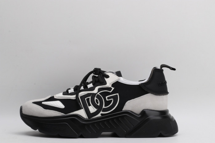 dg sneaker