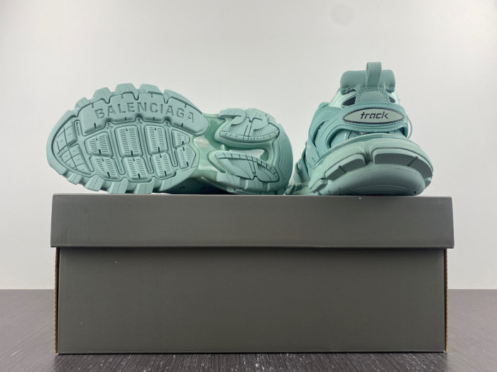 bl track trainers sneaker