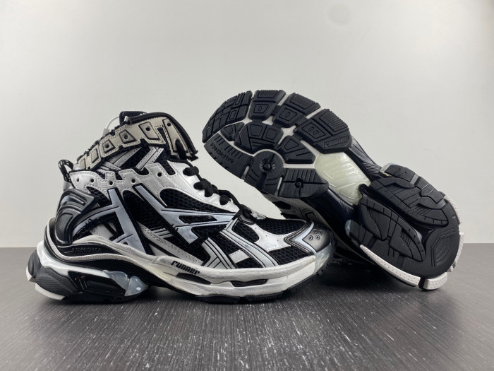 bl runner trainers sneakers