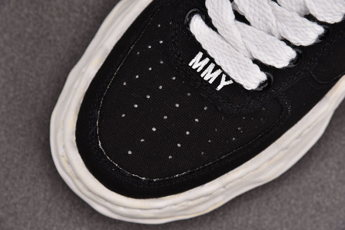 Ma*s*n mihara yasuhiro sneaker