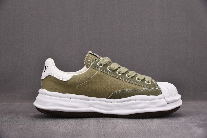 Ma*s*n mihara yasuhiro sneaker