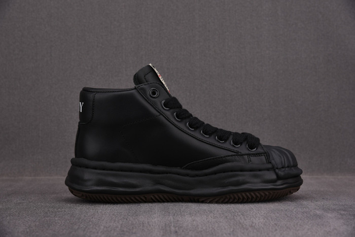Ma*s*n mihara yasuhiro sneaker
