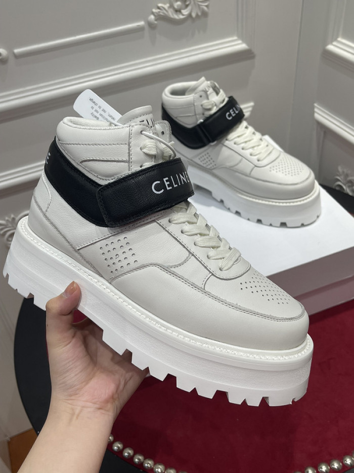 clin sneaker