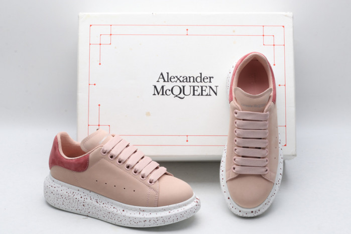 alex mcqu sneakers