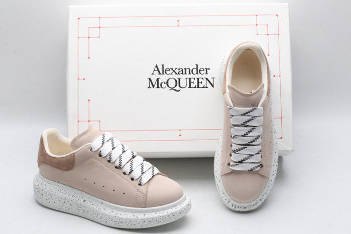 alex mcqu sneakers