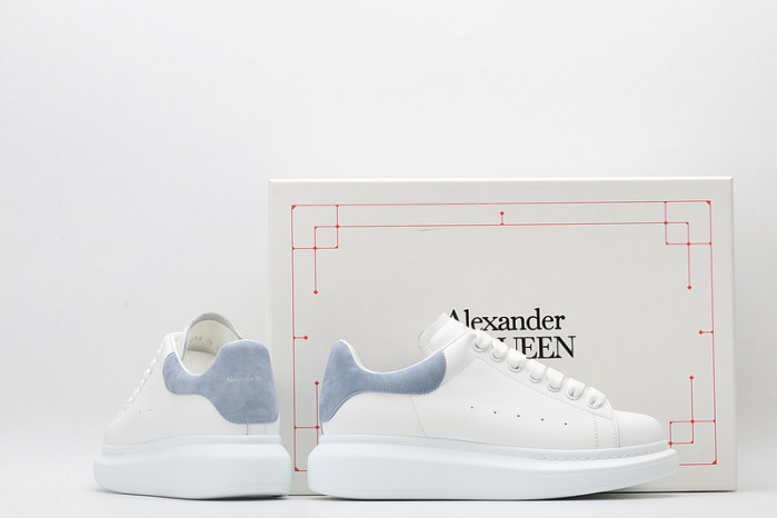 alex mcqu sneakers