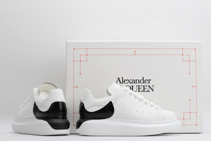 alex mcqu sneakers