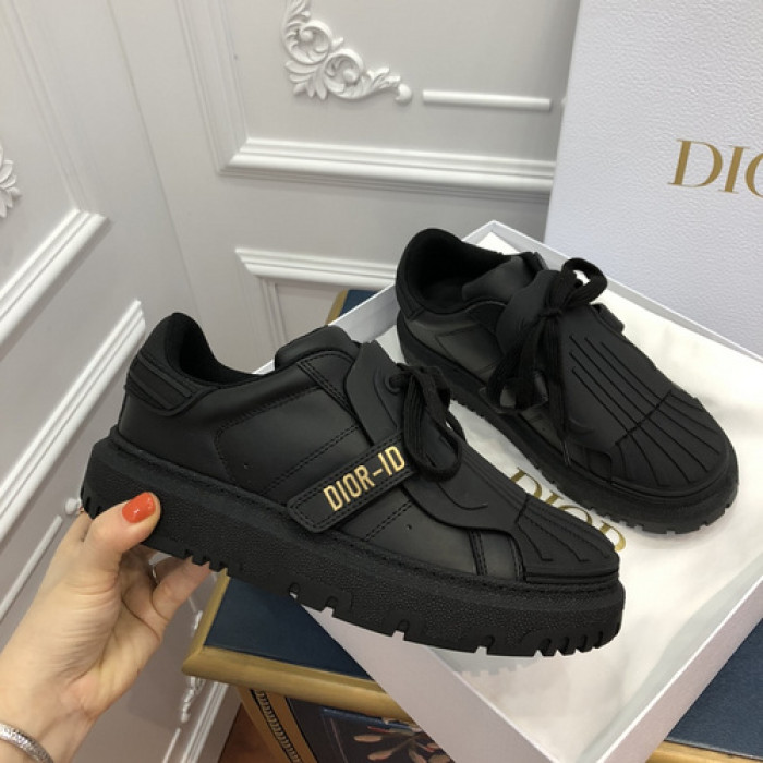dr trainer sneaker