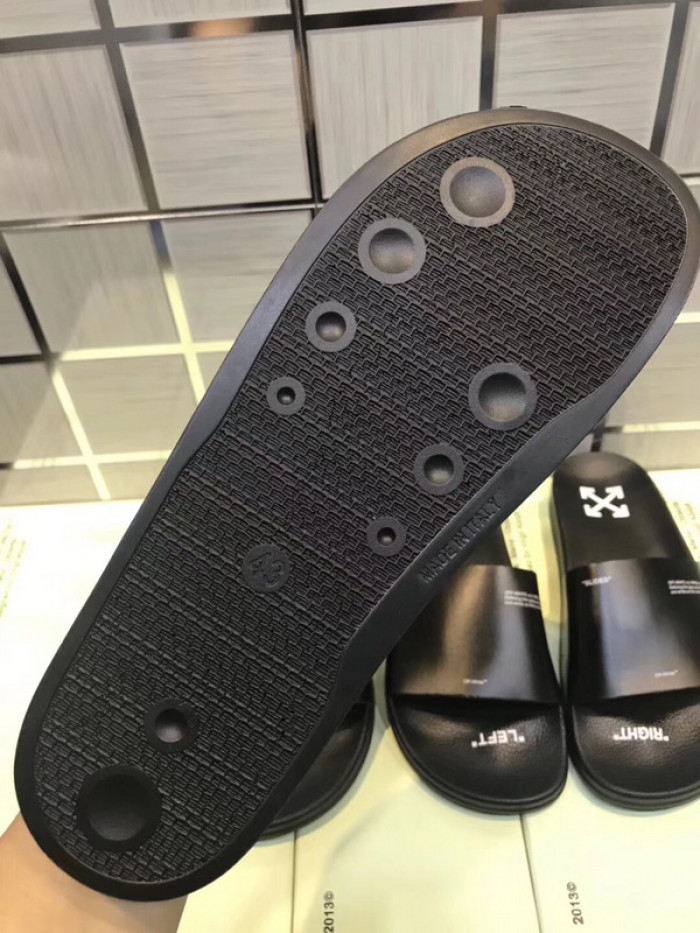 OFF WHITE SLIDE