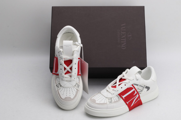 v*lentino sneaker