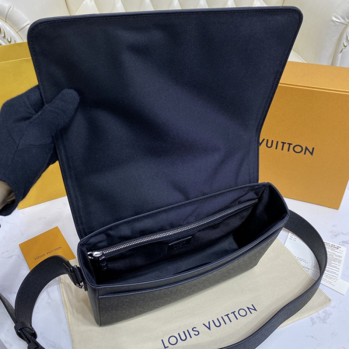 LU VI BAG 28.3x18.3x4.3cm