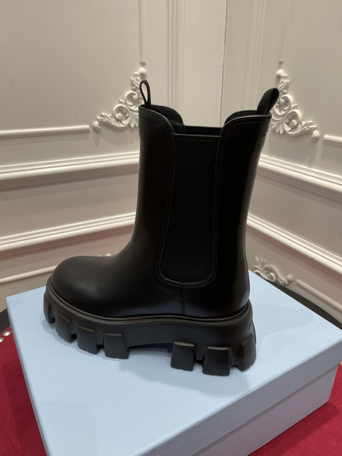 prad boots