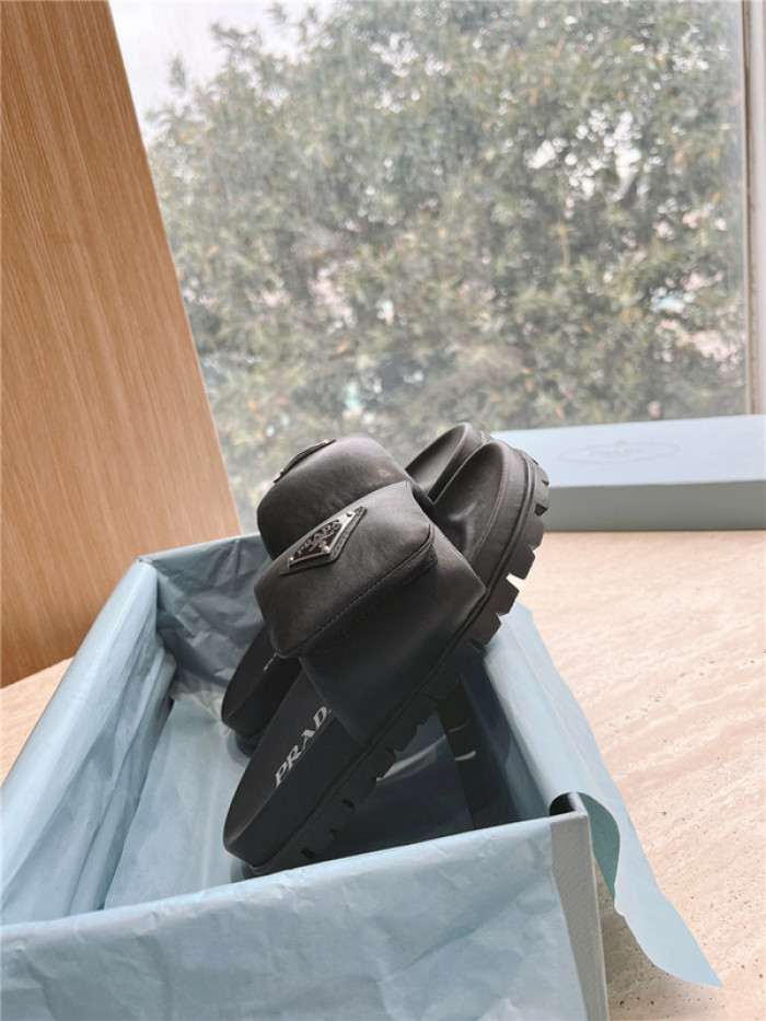 prad slippers