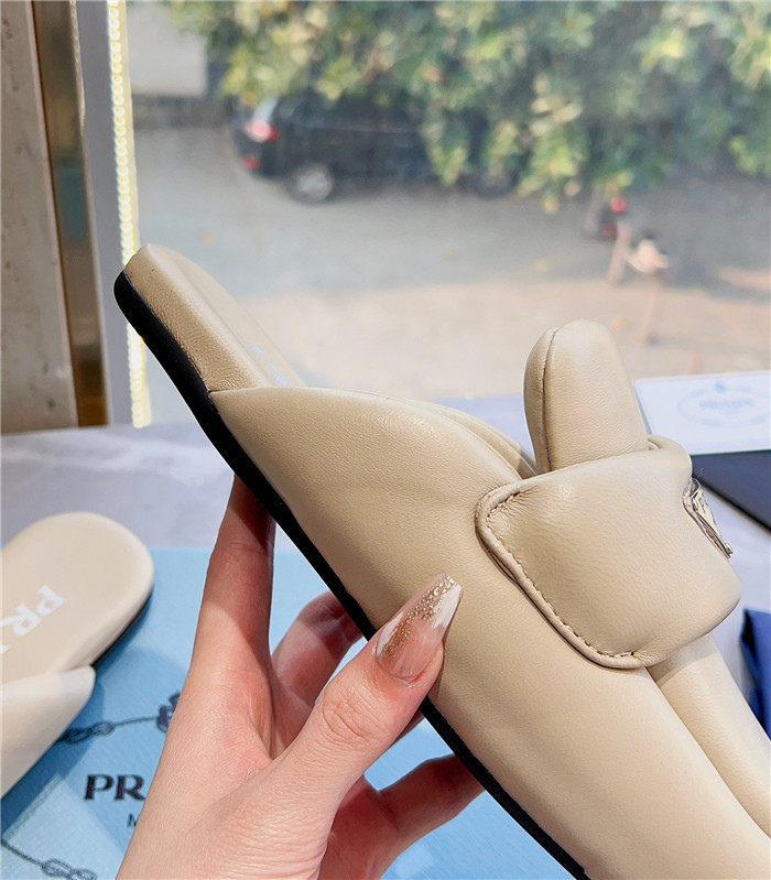 prad slippers