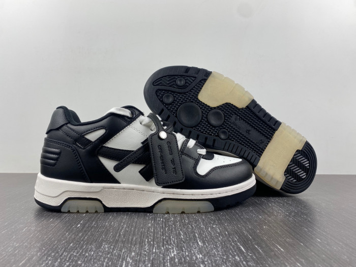 ofw out of office low-top leather sneakers 23053001