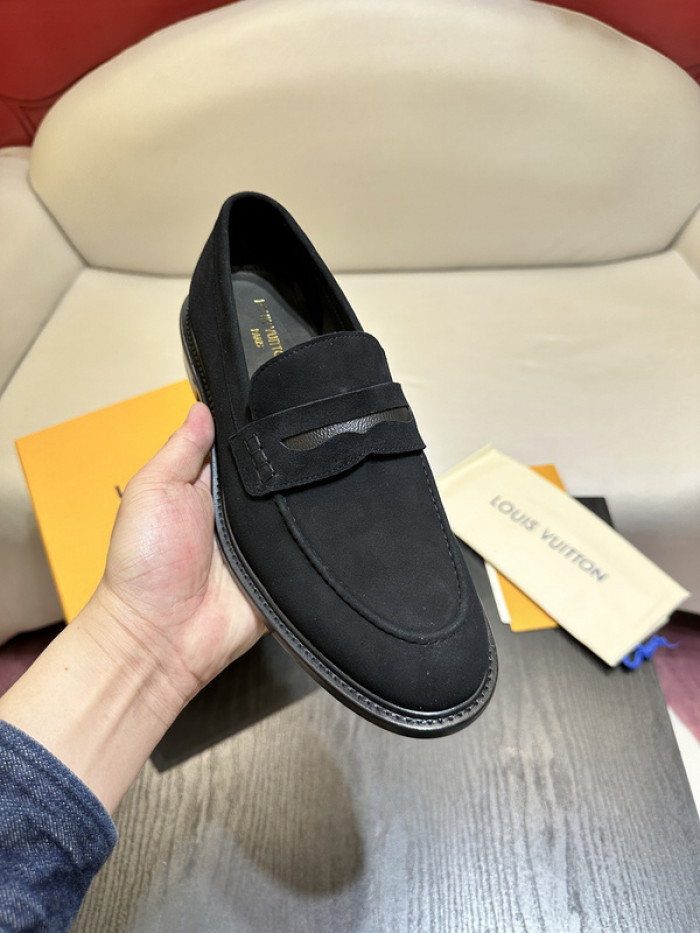 lovt loafer