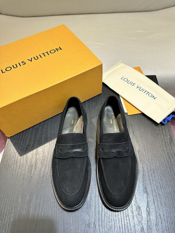 lovt loafer