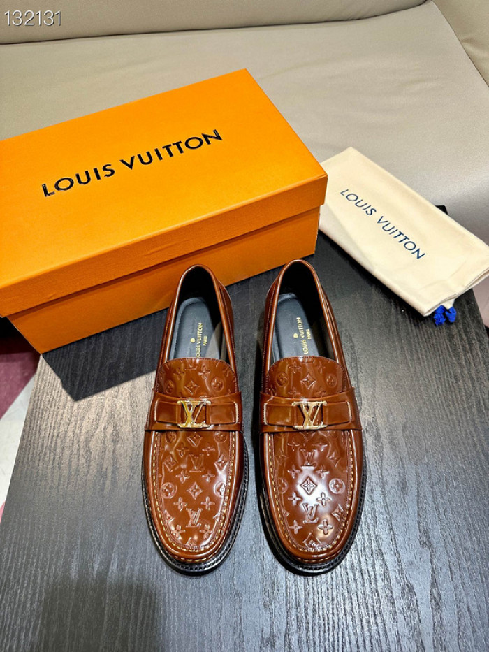 lovt loafer