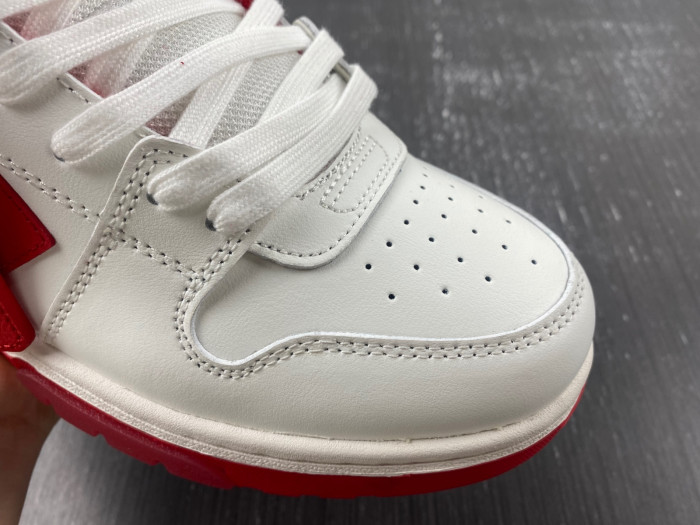 ofw out of office low-top leather sneakers 23061002