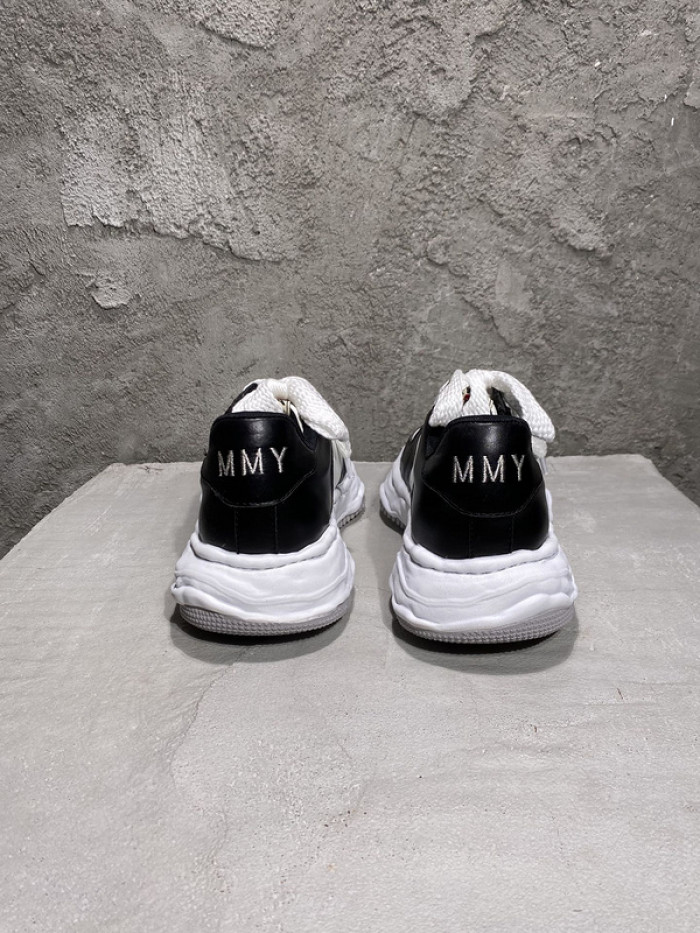 Ma*s*n mihara yasuhiro sneaker