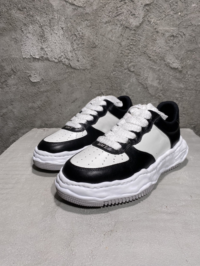 Ma*s*n mihara yasuhiro sneaker