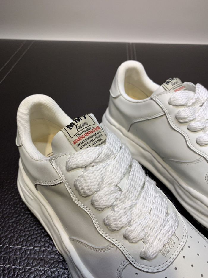 Ma*s*n mihara yasuhiro sneaker