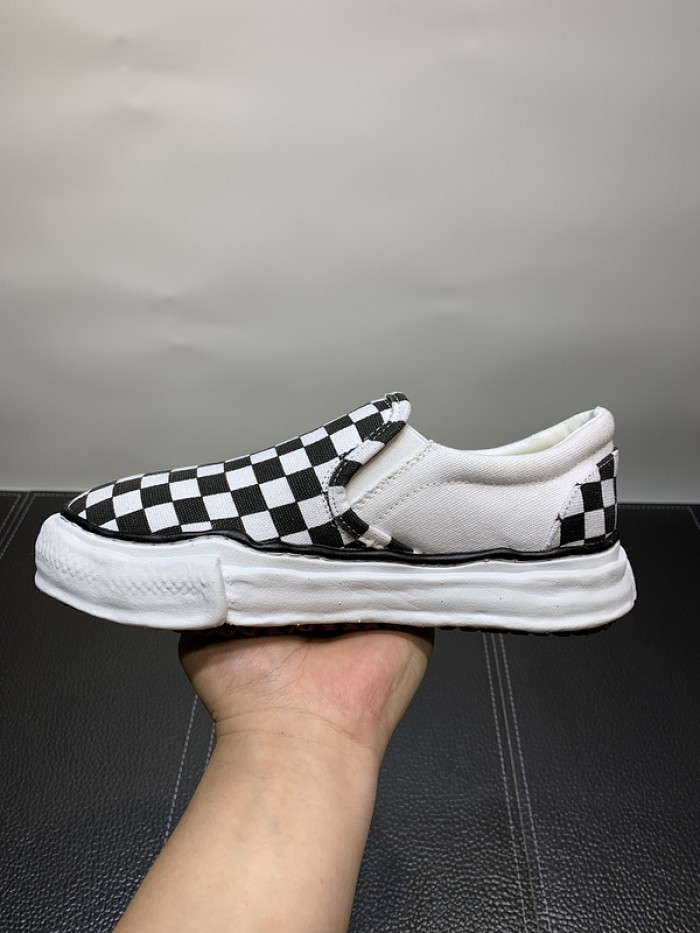 Ma*s*n mihara yasuhiro sneaker