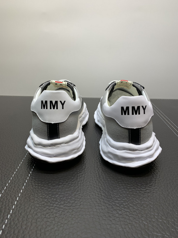 Ma*s*n mihara yasuhiro sneaker