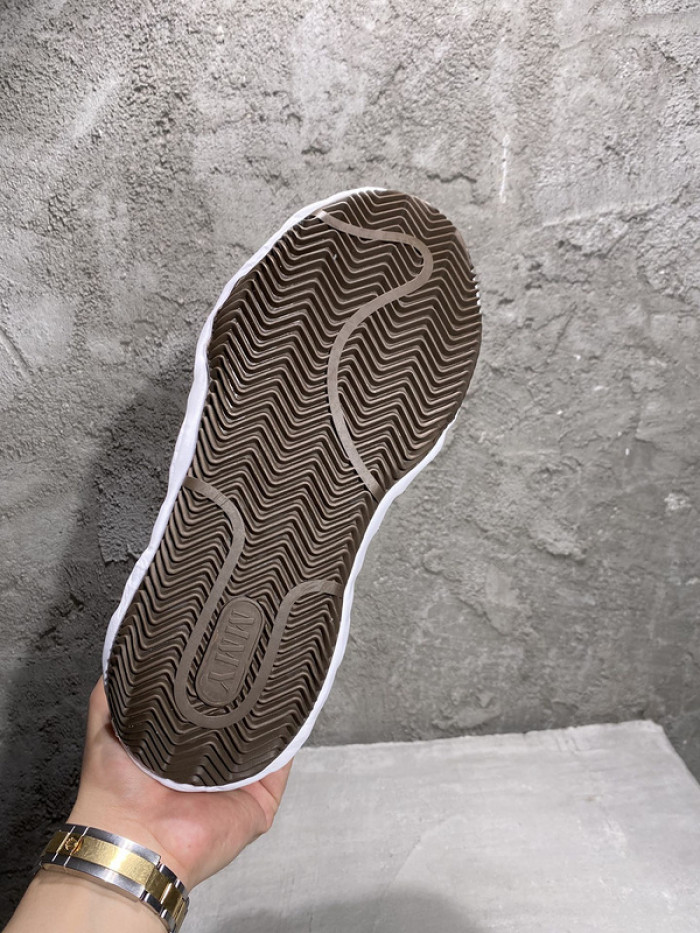Ma*s*n mihara yasuhiro sneaker