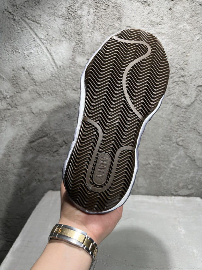 Ma*s*n mihara yasuhiro sneaker