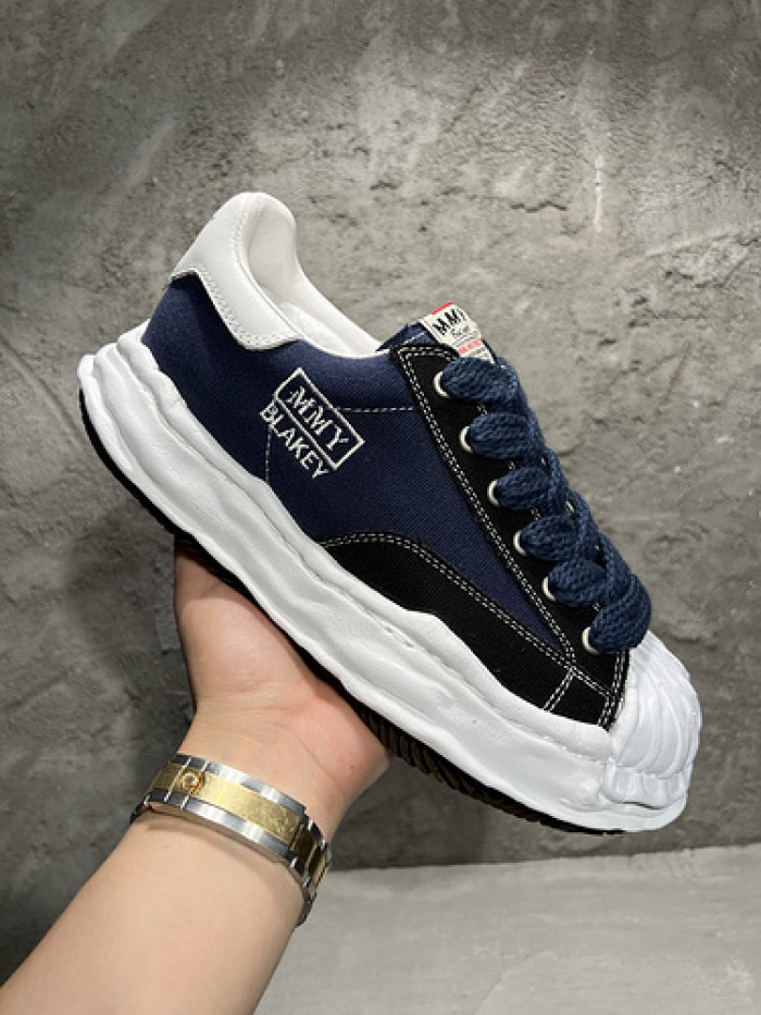 Ma*s*n mihara yasuhiro sneaker