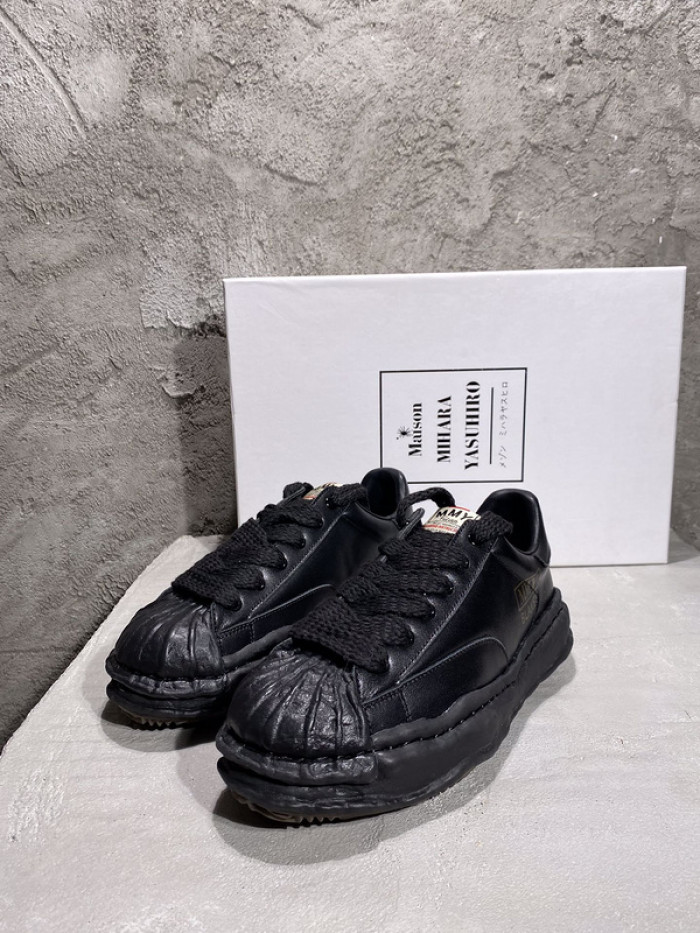 Ma*s*n mihara yasuhiro sneaker