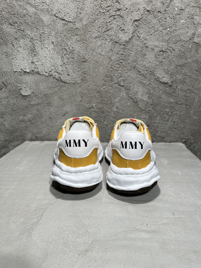 Ma*s*n mihara yasuhiro sneaker