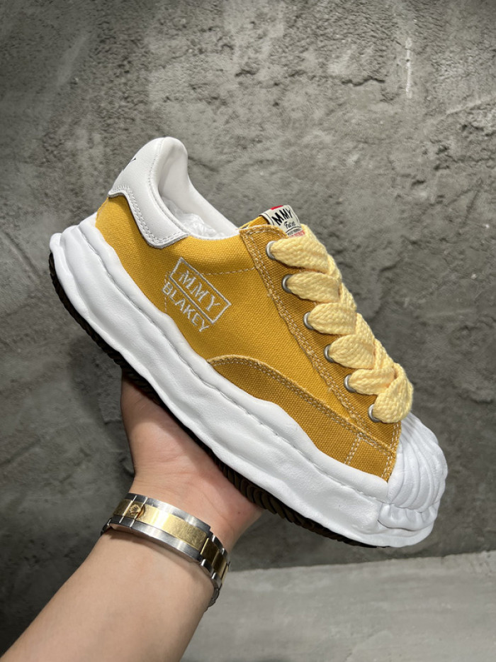 Ma*s*n mihara yasuhiro sneaker