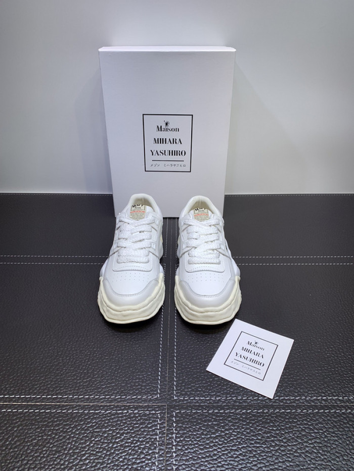 Ma*s*n mihara yasuhiro sneaker