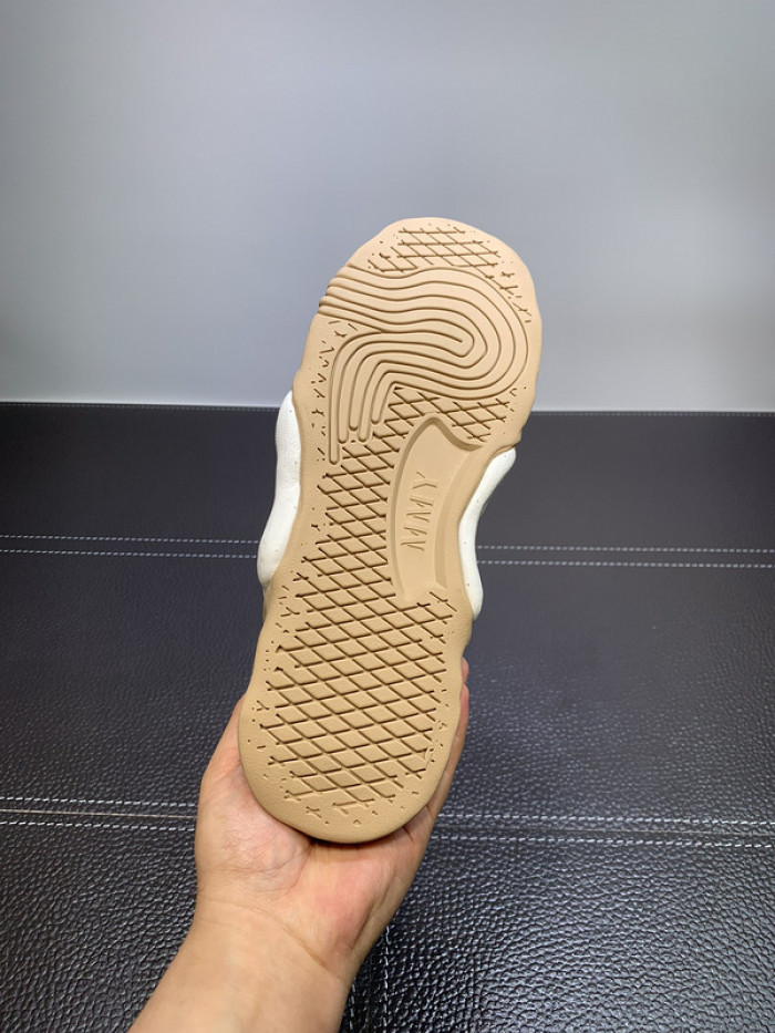 Ma*s*n mihara yasuhiro sneaker