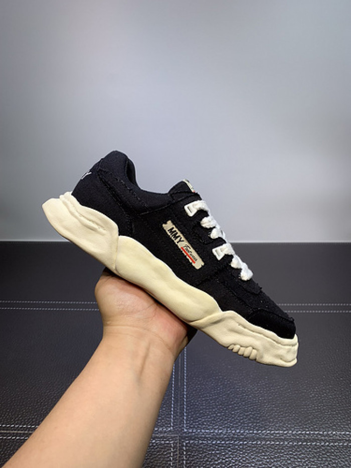 Ma*s*n mihara yasuhiro sneaker