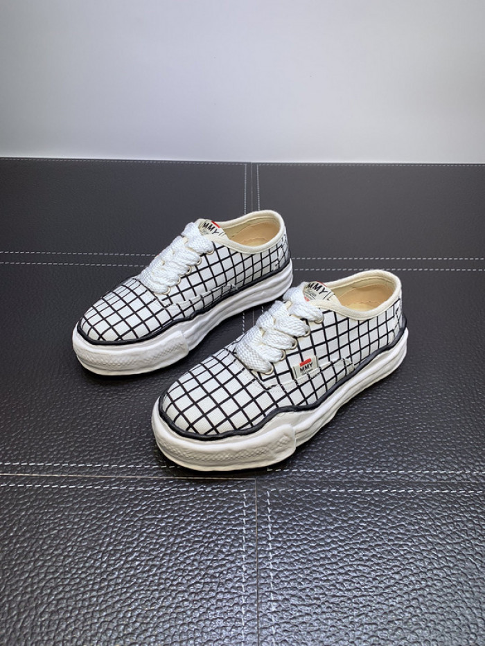 Ma*s*n mihara yasuhiro sneaker